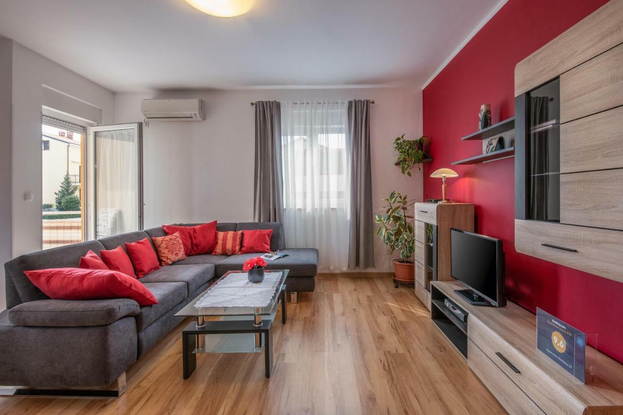 Apartment Bordeaux 29 Rovinj Luaran gambar