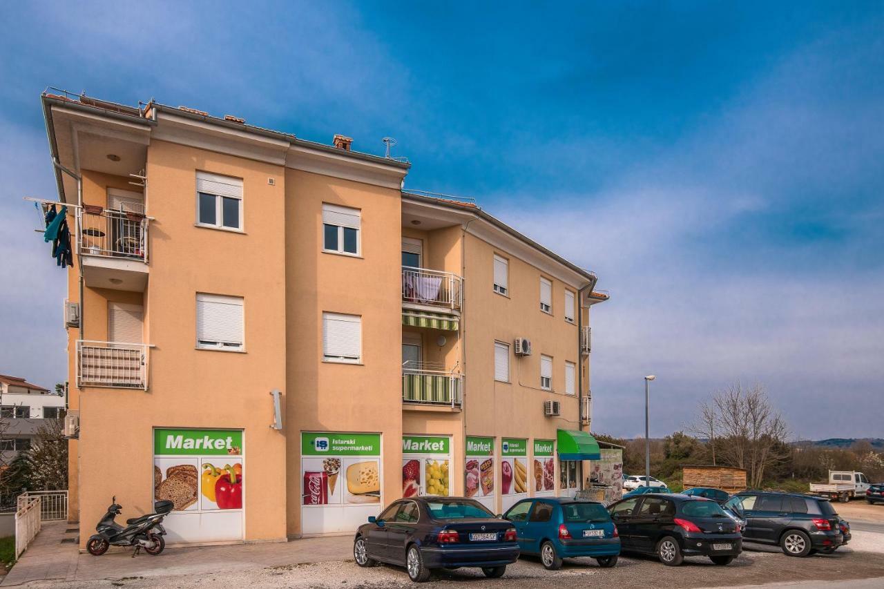Apartment Bordeaux 29 Rovinj Luaran gambar